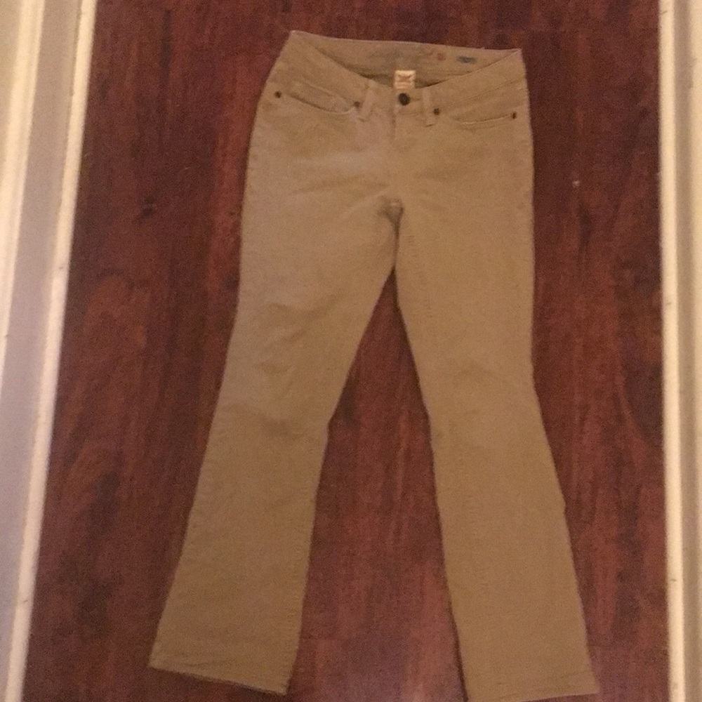 Khaki pants